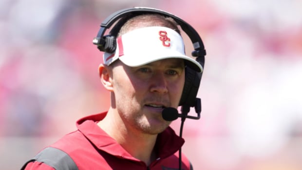 lincoln riley usc football